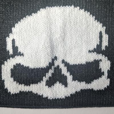 Call of Duty Entartica Beanie - Unisex Winter Hat - Skull Design